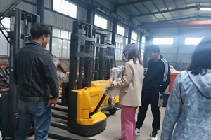 立體倉庫全自動堆垛機有什么優勢？