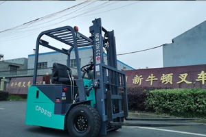 如何裝配和調整電動叉車的轉向系統？